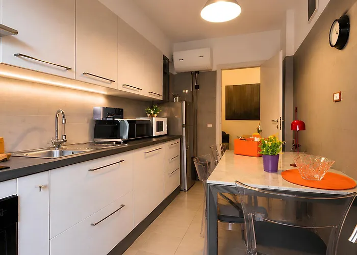 Antonio In Apartamento
